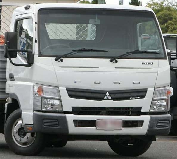 NEW-HEADLIGHT-HEAD-LIGHT-LAMP-for-MITSUBISHI-CANTER-FUSO-FE-78-2011-ON-LEFT-224265657130-4