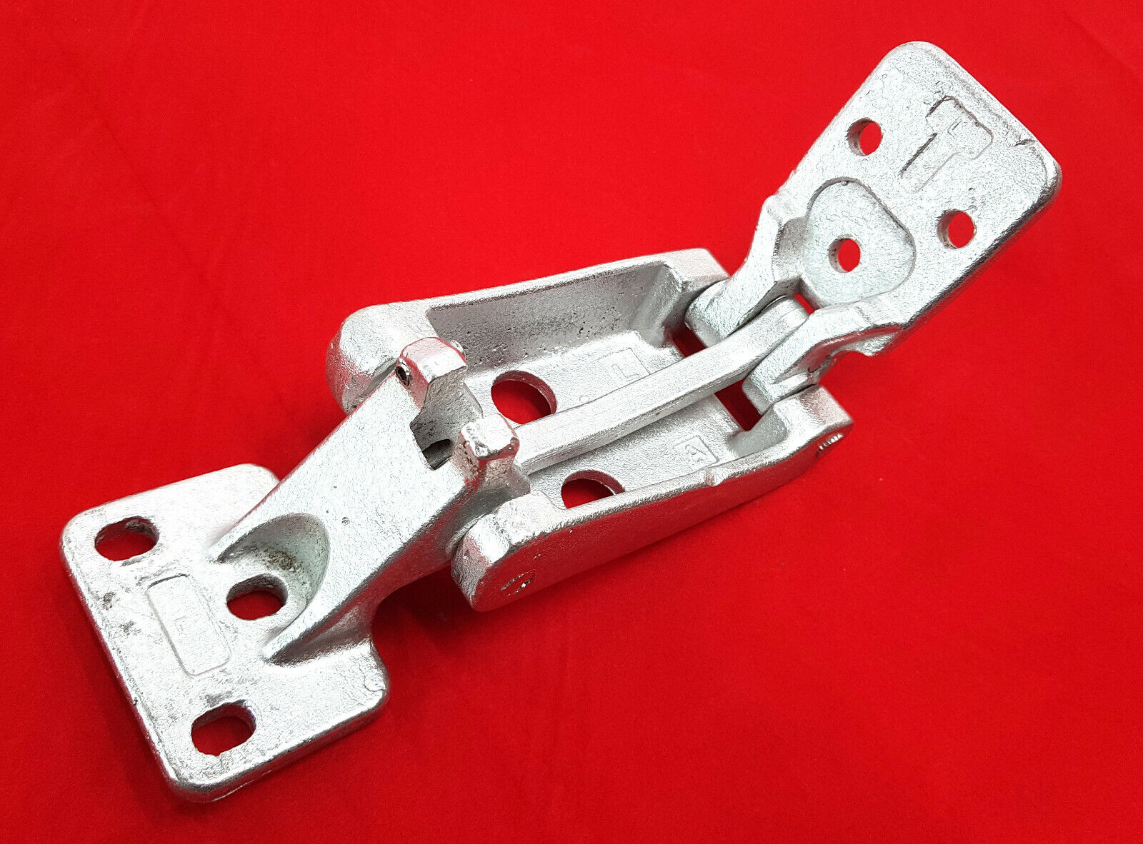 NEW-REAR-BACK-DOOR-TAILGATE-HINGE-for-MERCEDES-BENZ-SPRINTER-W906-2006-2018-221295704470-3